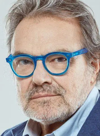 Toscani, sguardo tra arte e potere