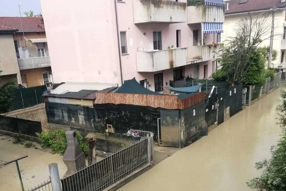 Allagamenti a Forlì: l’acqua poi è stata assorbita dalle fognature