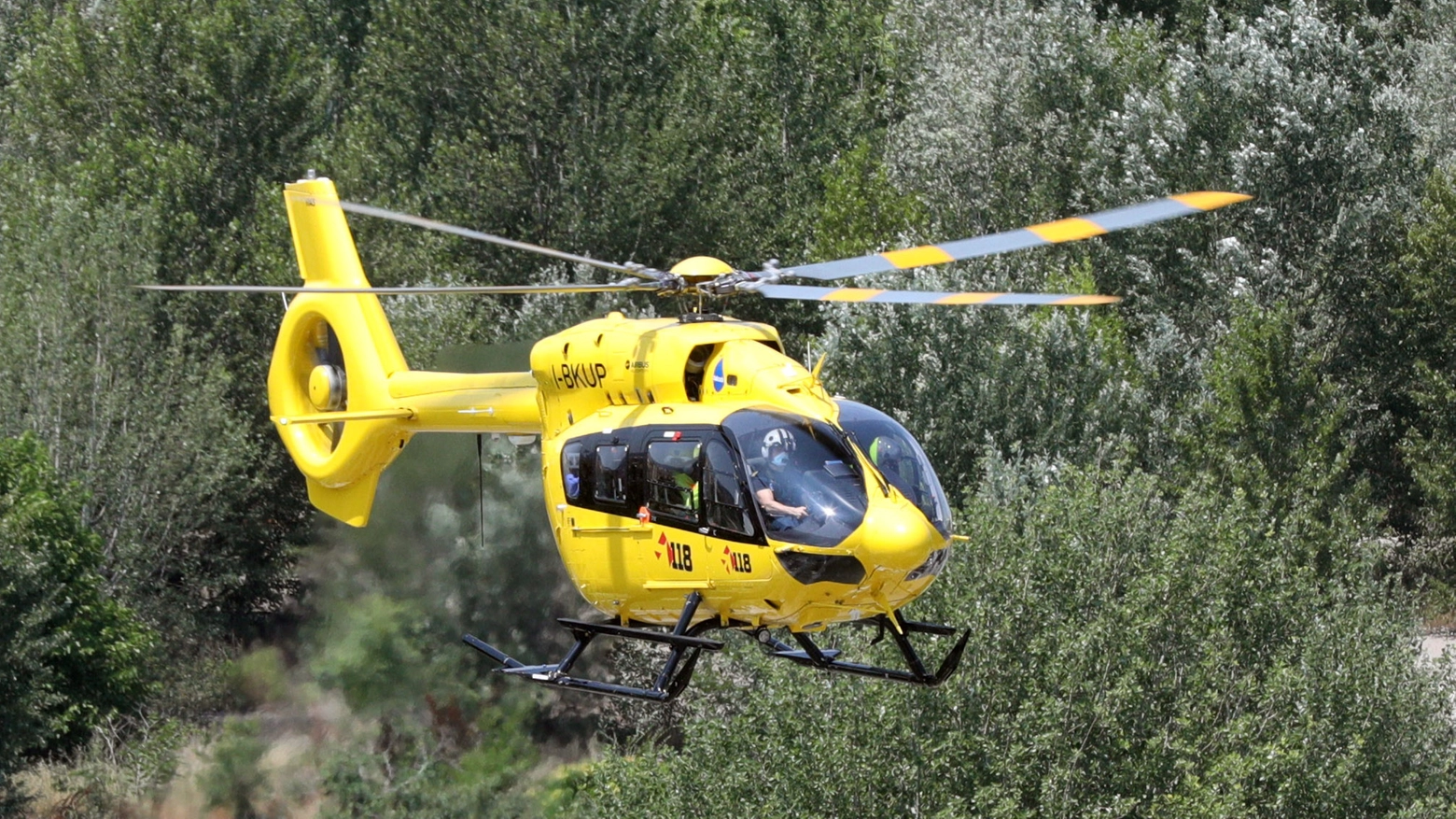 L'operai deceduto dopo un incidente sul lavoro era stato portato al Maggiore di Bologna con in elicottero