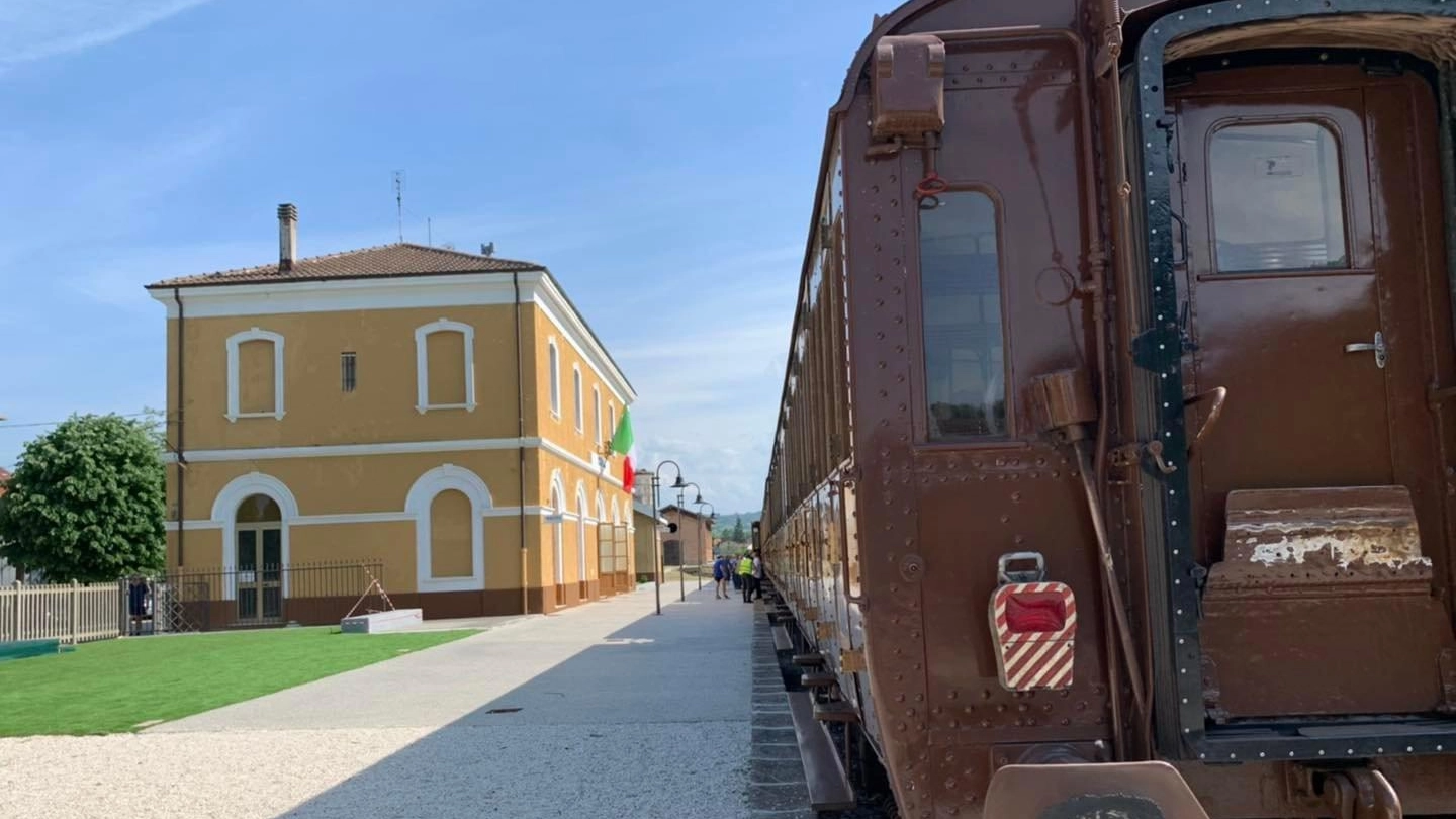 Ripartono le giornate   in treno storico   da Ancona a Pergola