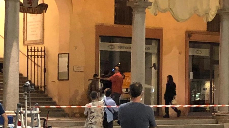 Le riprese del film con Laura Pausini in centro a Faenza (foto Ventura)