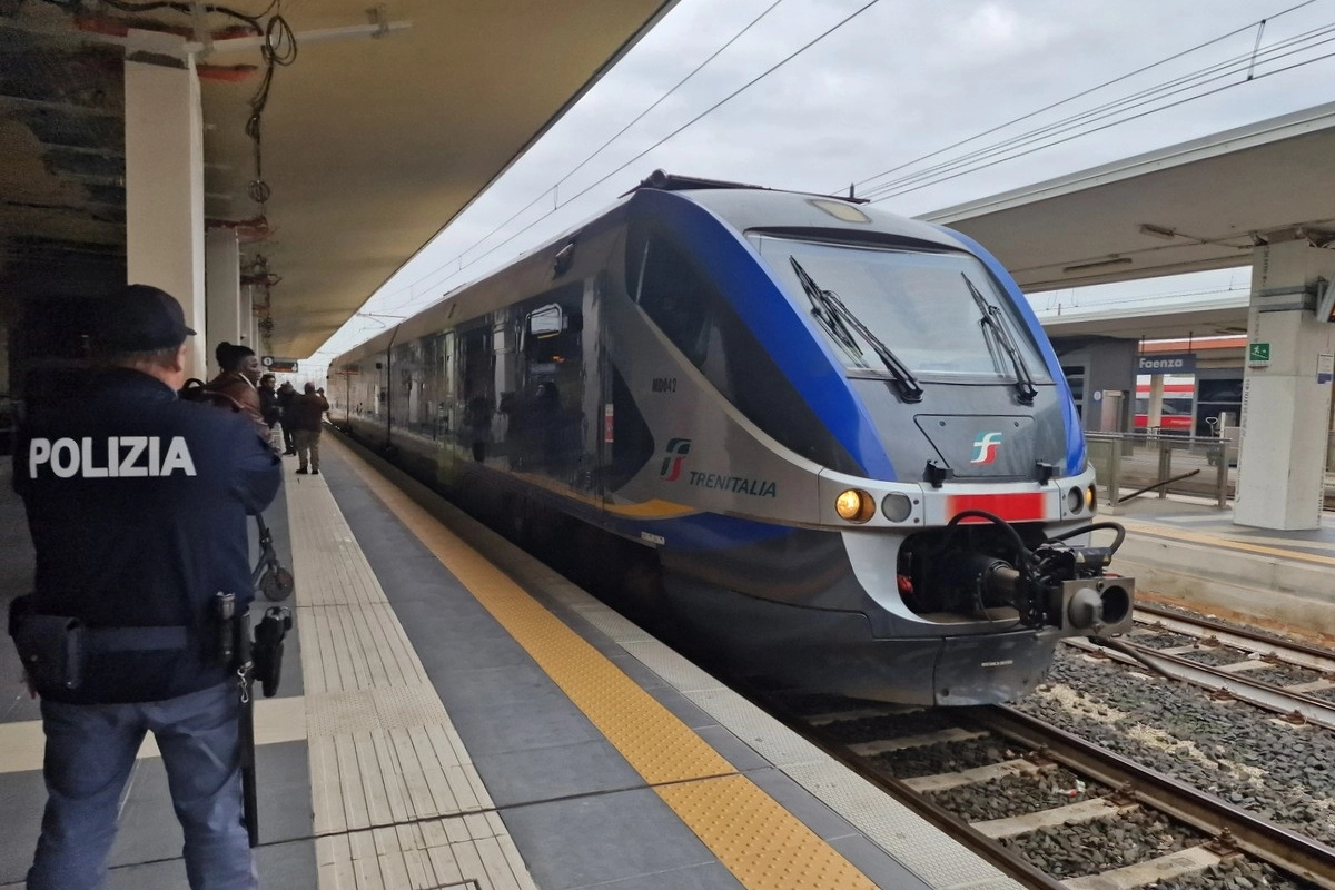 Oggi è ripartito il servizio ferroviario lungo la tratta Faenza-Marradi