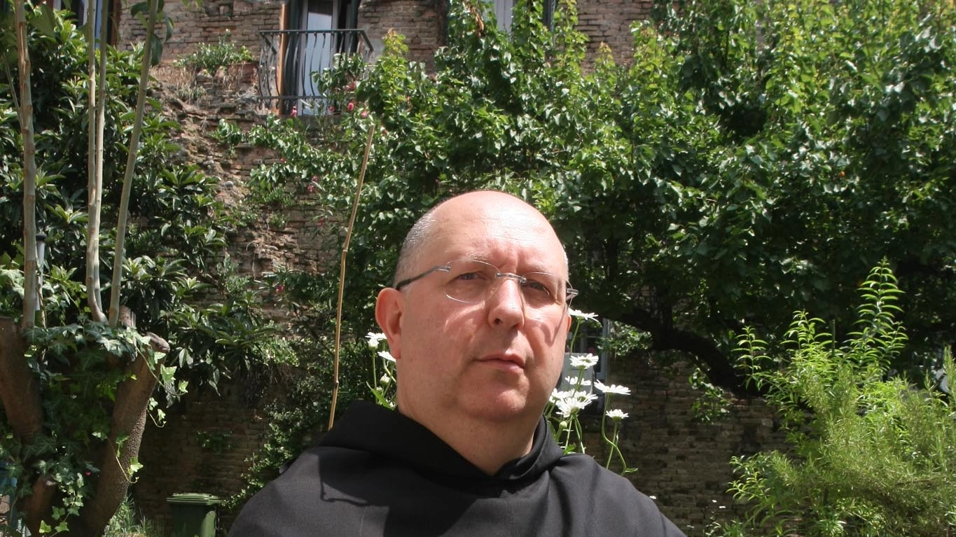 Padre Domenico Vittorini guida San Giacomo Maggiore