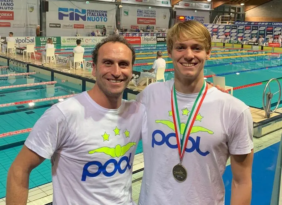 Campionati italiani assoluti nuoto 2022: successo per Lorenzo Pignotti