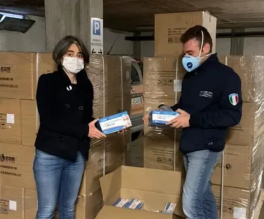 Mascherine gratis Rimini, ecco i supermercati e le farmacie dove trovarle