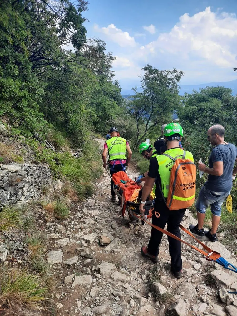 Soccorso Alpino impegnato in tre interventi