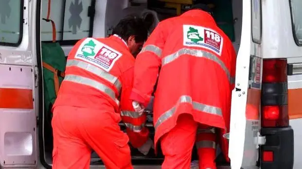 Ascoli, incidente sul lavoro alla Borgioni