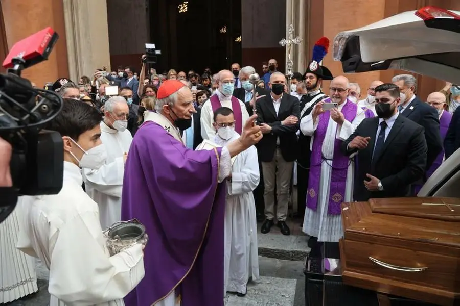 Monsignor Ernesto Vecchi funerale, Zuppi: "Persona generosa, non lasciava a piedi nessuno"