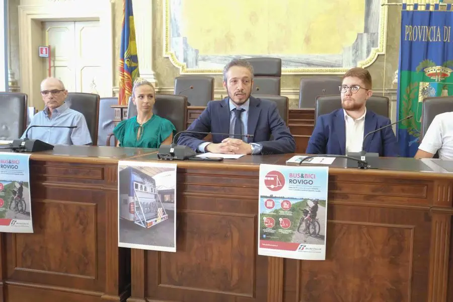 Rovigo, in bicicletta verso il Delta del Po: parte il nuovo servizio Bus&Bici