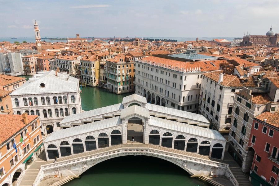 Il ponte di Rialto sul Canal Grande