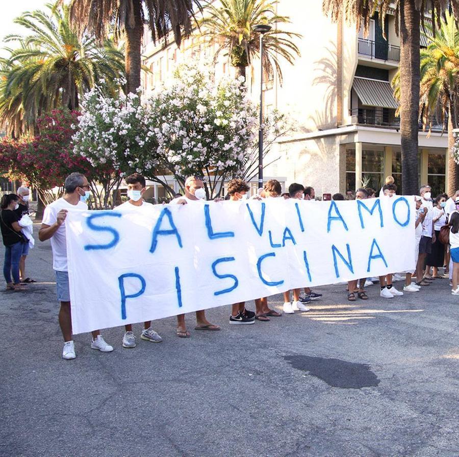 Bando ’Sport e periferie’ E’ scontro sulla piscina