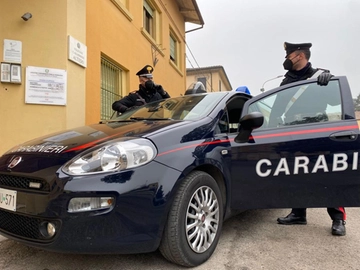 Bologna, baby bullo aggredisce il compagno di classe: denunciato