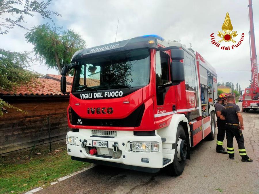 Maltempo A Bologna Oltre 120 Interventi Dei Vigili Del Fuoco