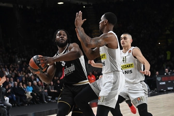 Virtus Bologna cade col Partizan 79-88: i playoff di Eurolega si allontanano