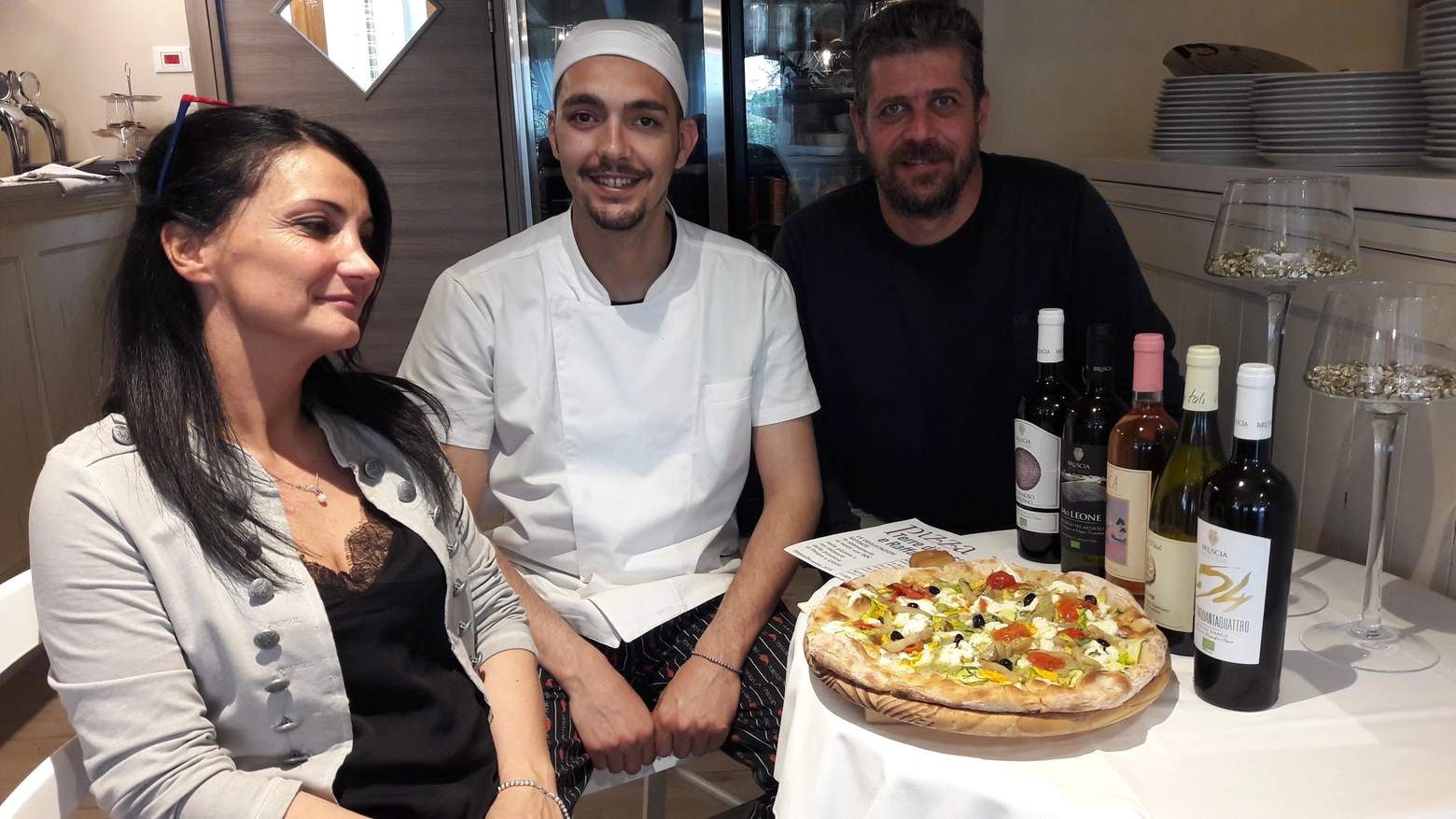 Vini doc e pizze gourmet all'agriturismo Gentilrosso di Fenile