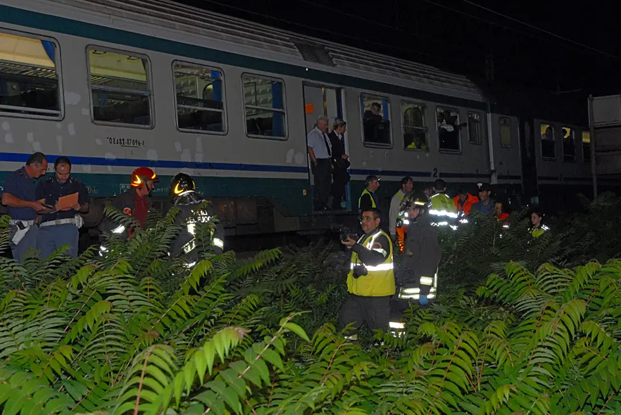 Rimini, incidente mortale sui binari. Treni in ritardo di 70 minuti