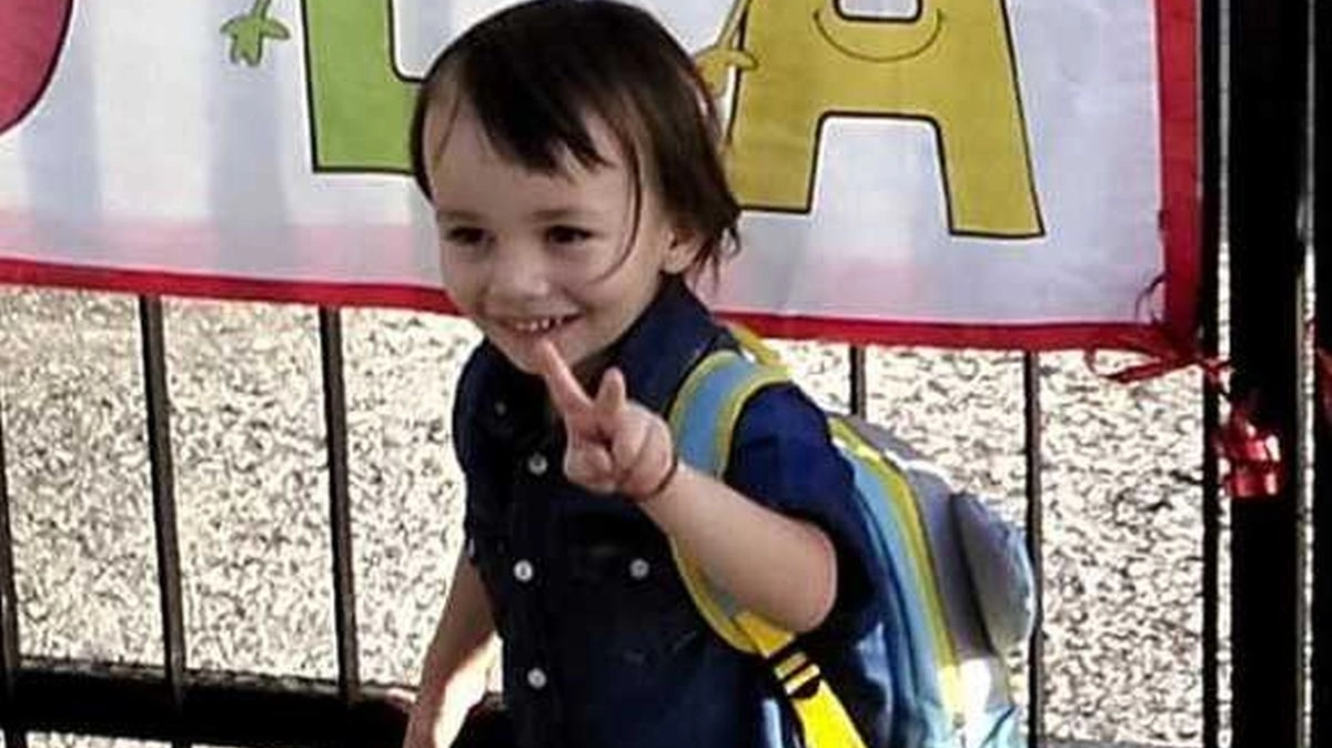 Massimo Basile è morto a 5 anni in un incidente sull'auto della mamma