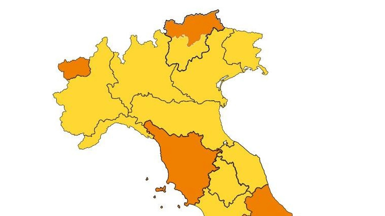 Spostamenti tra comuni a Natale, Bonaccini e Acquaroli in pressing