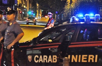 Ruba la cassaforte dell’Opera padre Marella e tenta il bis al centro analisi di via dell’Artigiano a Bologna