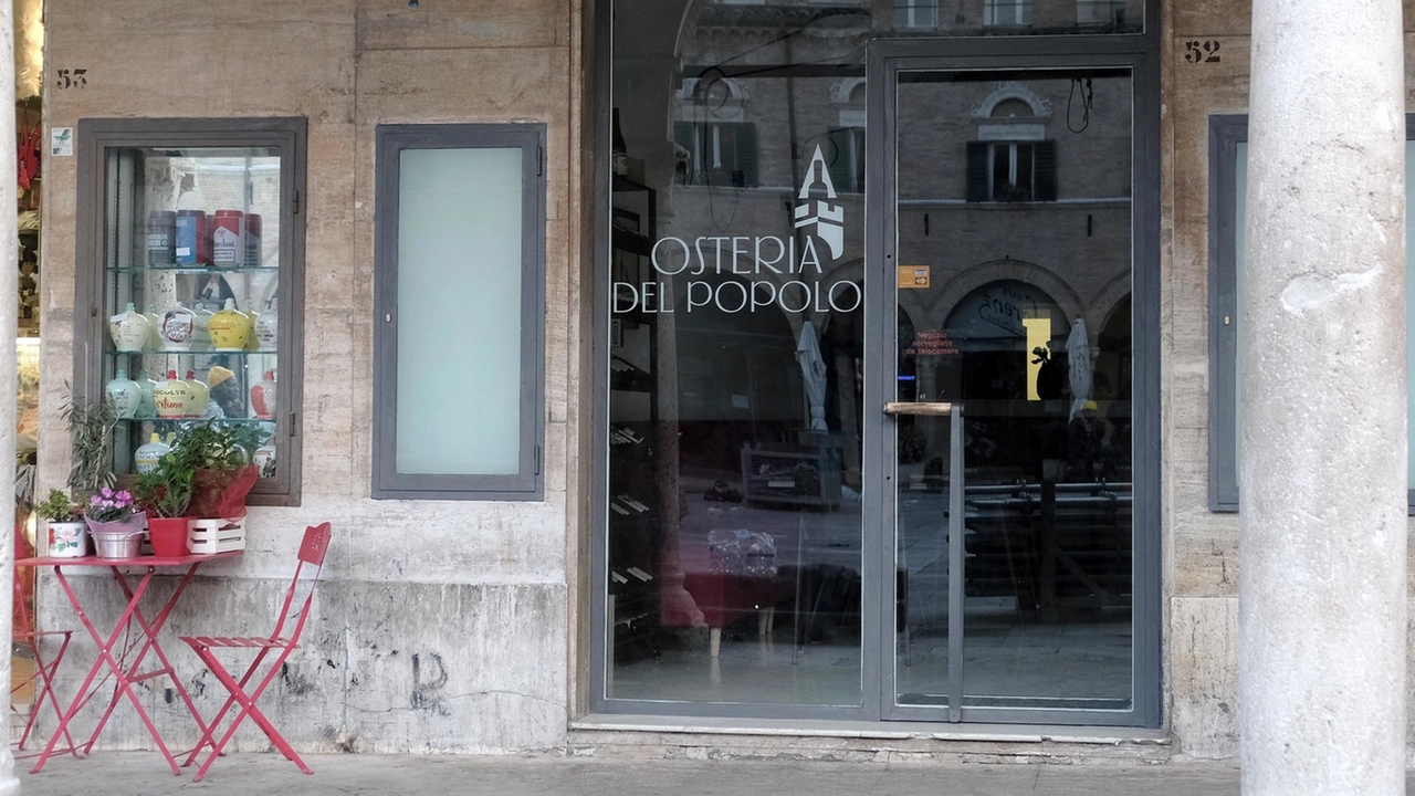 Nelle ultime settimane ad Ascoli sono arrivati in piazza ‘Frittò’ e ‘Osteria del Popolo’. In piazza Roma ha iniziato invece l’attività la ‘Degusteria olive ascolane’