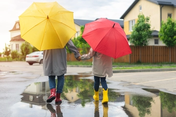 Allerta meteo a Bologna, tre giorni fra pioggia e sole. Le previsioni