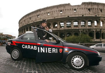 Rubati tre autocompattatori ad Anzio: è allerta terrorismo in tutta Roma. Cosa sappiamo del furto anomalo