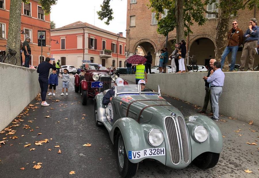 Gran Premio Nuvolari in città Rombo di motori in piazza Ariostea