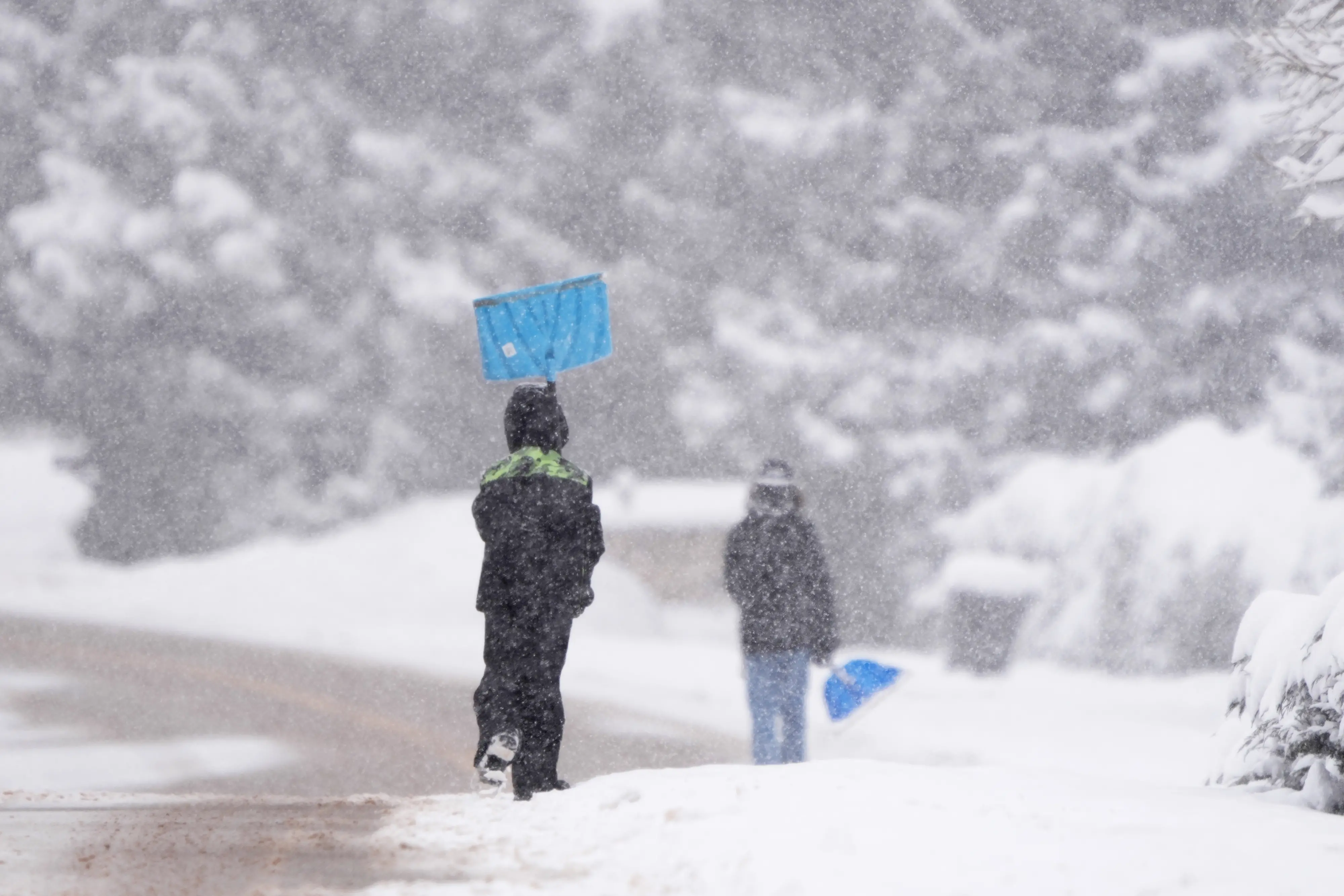 Allerta Meteo In Emilia Romagna: In Arrivo Neve, Vento Di Burrasca E ...