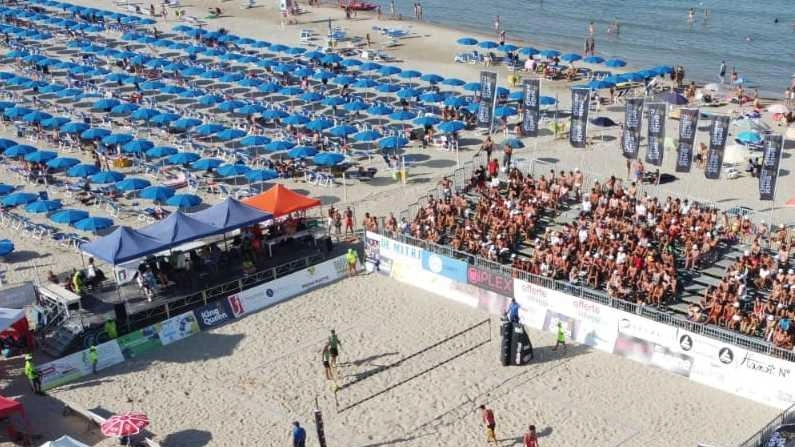 Il King&Queen beach volley tour alla Borsa del Turismo di Milano