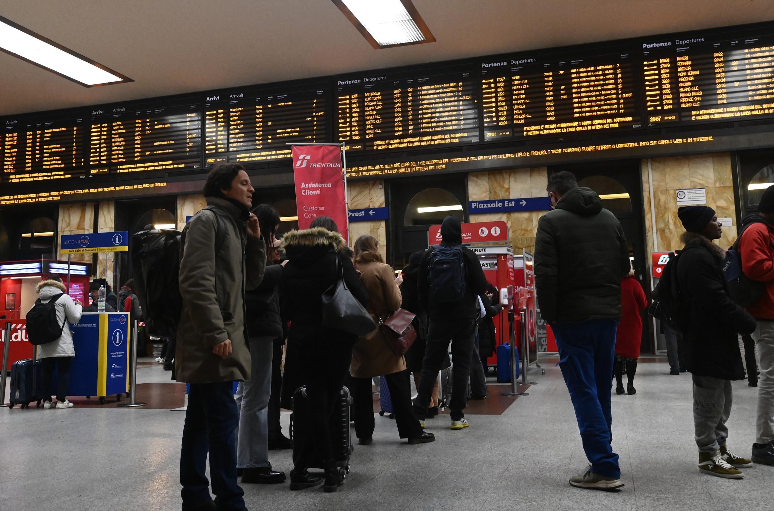 Sciopero Treni Oggi: I Convogli Garantiti Da Trenitalia E I Motivi ...