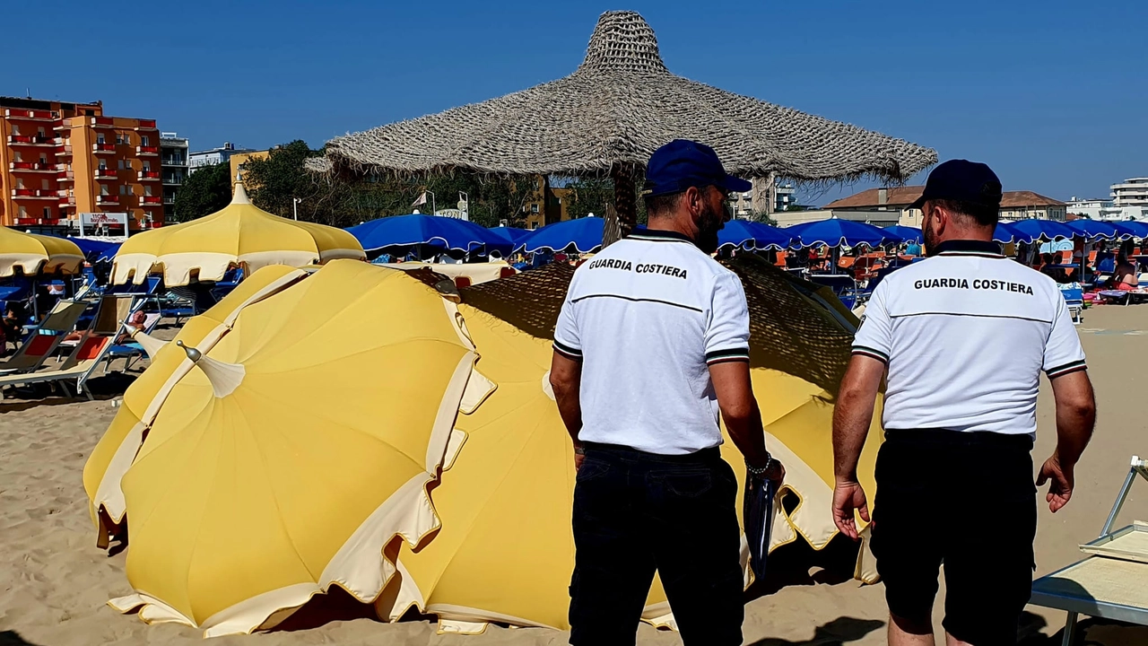 Morto a San Mauro a Mare: turista colto da malore in acqua (immagine di repertorio