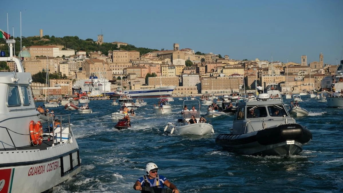 La sfida fra le barche e il concerto  Una Festa del Mare ancora più ricca