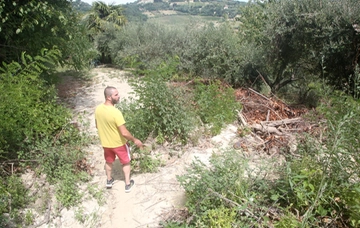 Alluvione Cesena, "Una frana minaccia la mia casa": da due mesi costretto a dormire in auto