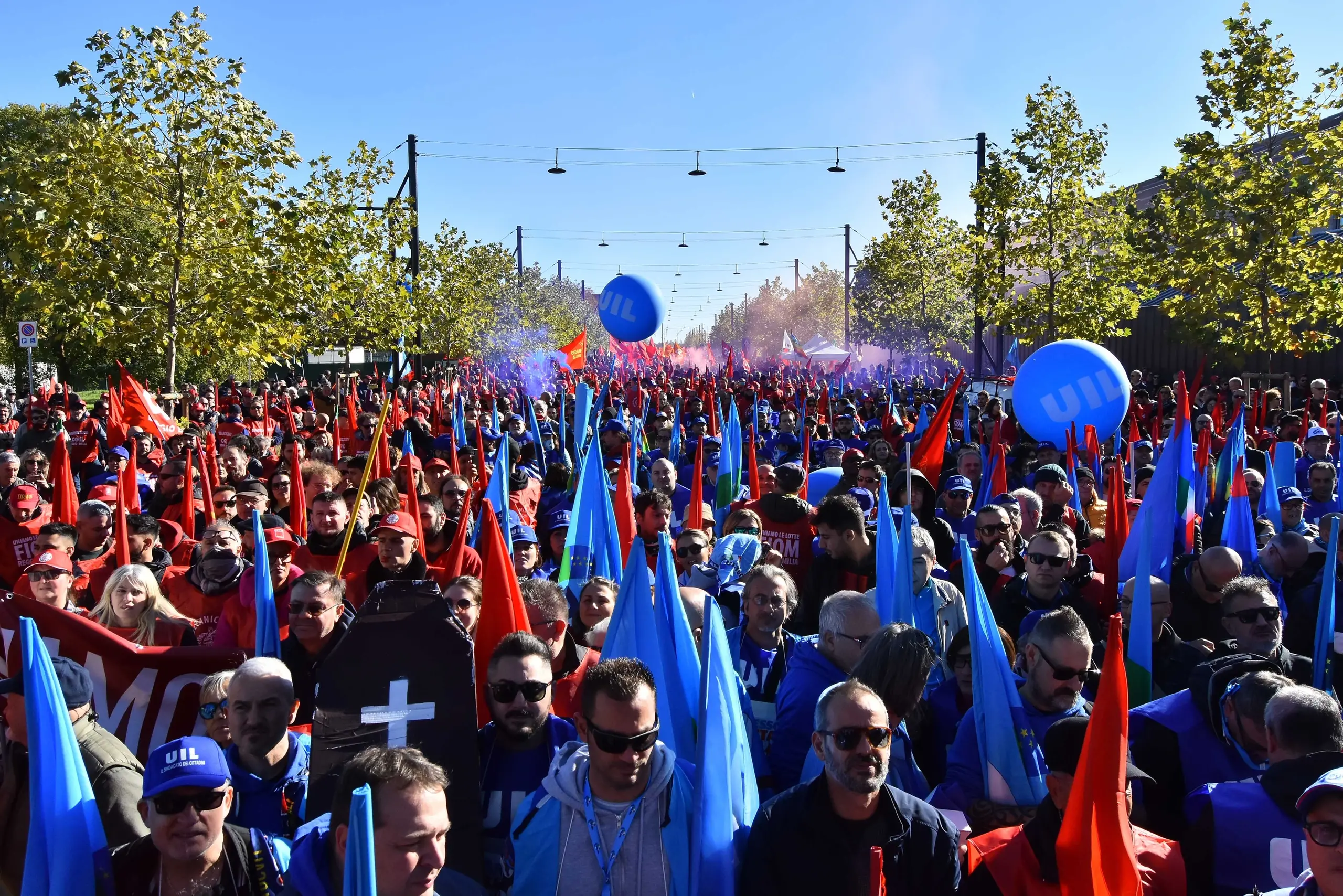 Sciopero Oggi Reggio Emilia, Oltre Cinquemila Al Corteo Cgil E Uil