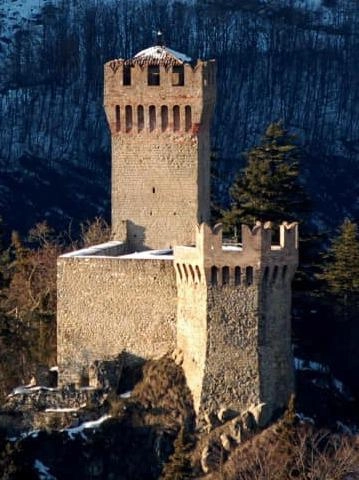 Il simbolo che rinasce Via ai lavori alla rocca: "Il cuore di Arquata tornerà a splendere"