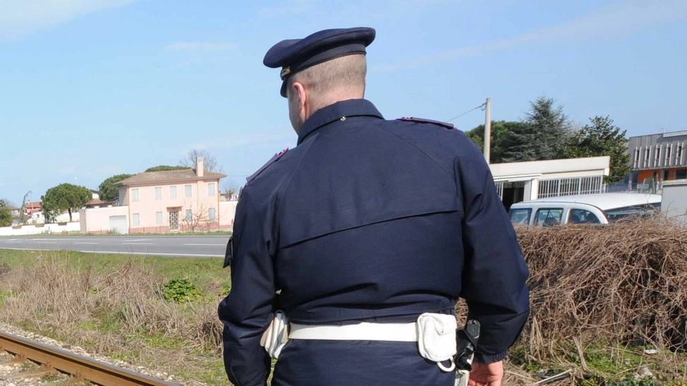 Polizia ferroviaria in azione