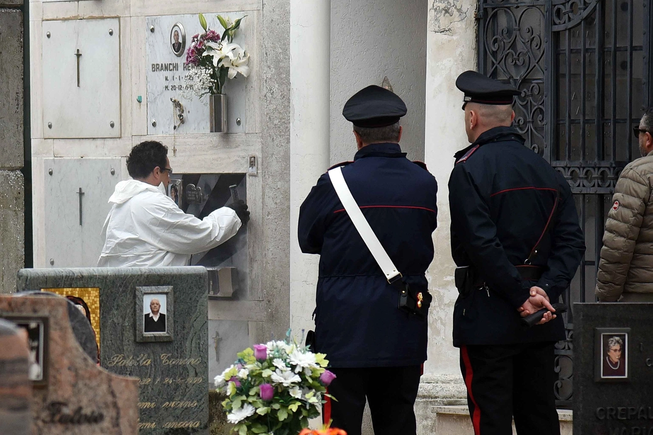 La riesumazione del corpo di Willy Branchi