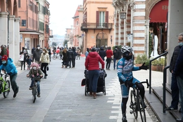 Marche zona arancione dal 17 gennaio: regole. Cosa si può fare