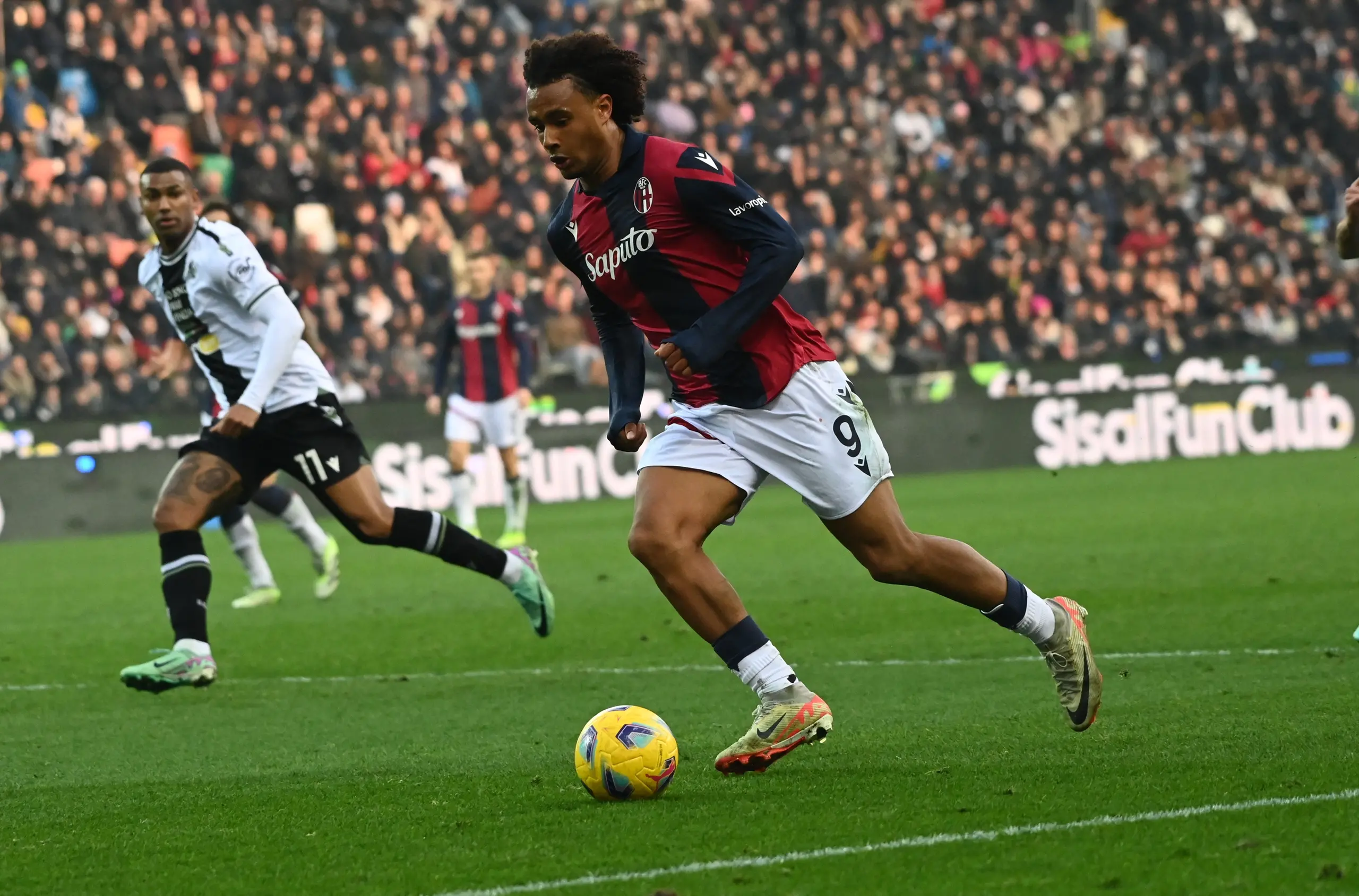 Una notte da Champions: tutti pazzi per il Bologna e la gioia