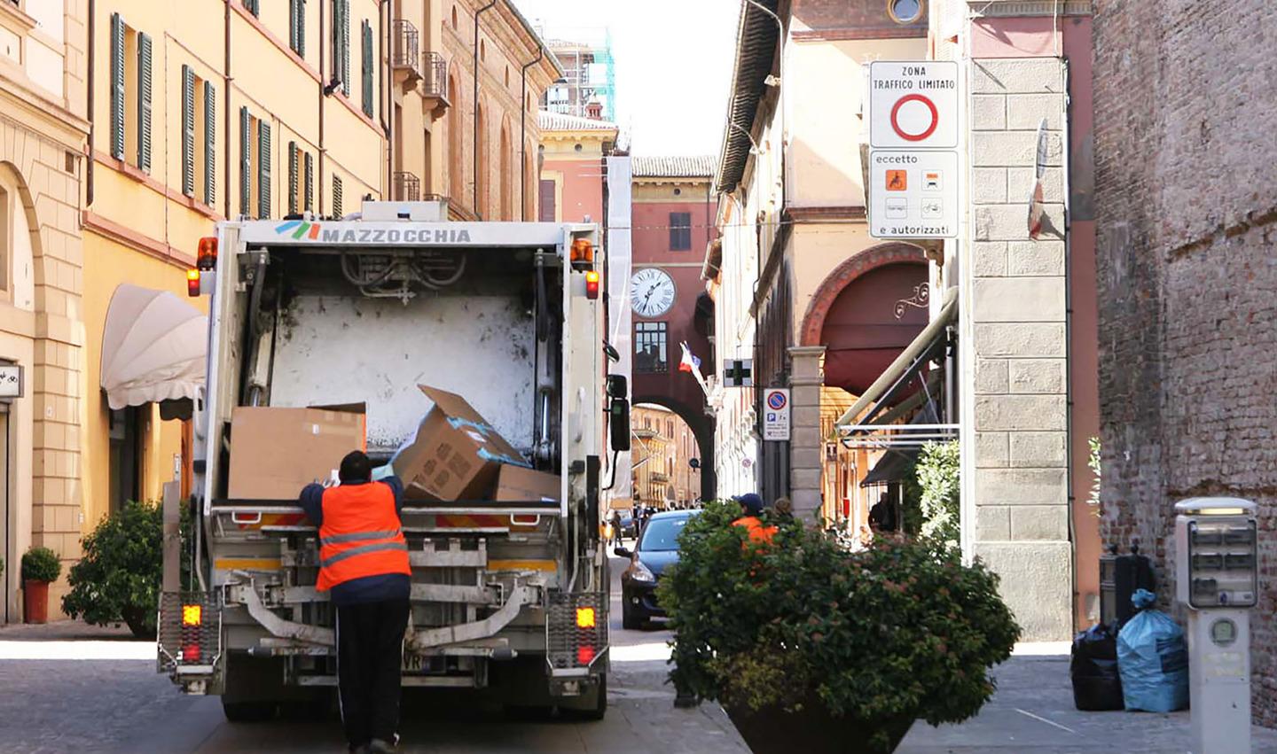 Tariffa Puntuale Dei Rifiuti A Imola: I Dubbi Dei Cittadini: “Crescerà ...