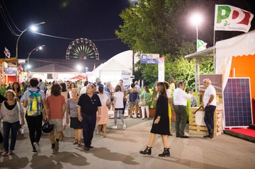 Festa dell'Unità di Bologna 2022, vietate bandiere e simboli di partito