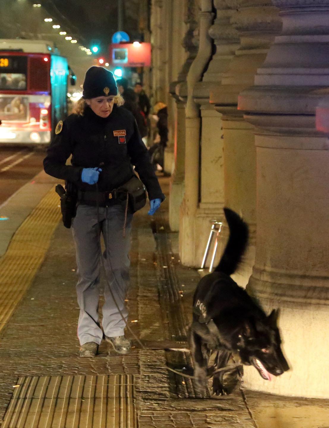 Droga Bologna Spacciatori Riders Cocaina Consegnata In Bicicletta