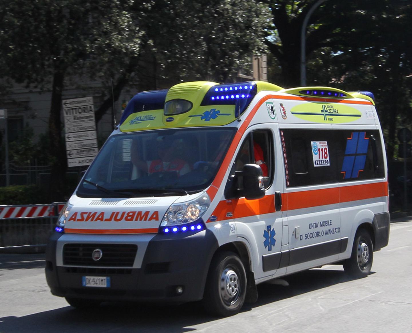 Incidente Sul Lavoro A Reggio Emilia, Muore Operaio Dopo Un Volo Di 8 Metri