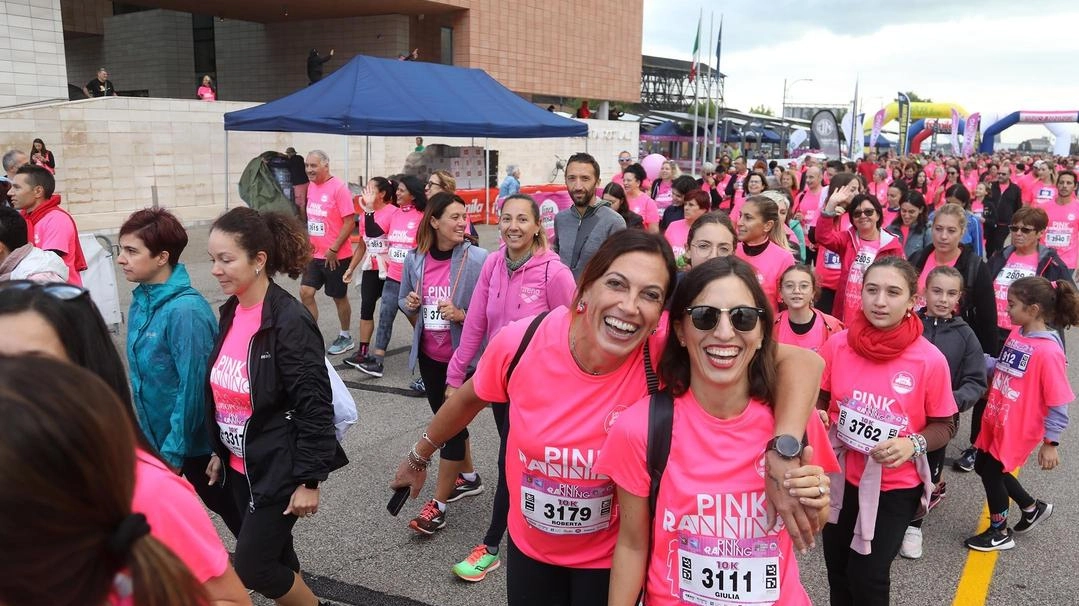 Si rinnova. la collaborazione tra Linea Rosa e. coop Spiagge; iscrizioni all’evento del 29 settembre in Darsena ma anche al mare