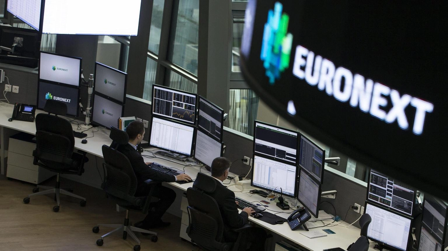 Borsa: l'Europa fiacca dopo Wall Street, Milano -0,5%