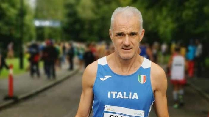 Luigi Vagnoli si classifica sesto alla mezza maratona ai campionati mondiali di atletica leggera di Goteborg. Il podista civitanovese ha percorso 21,097 km in 1h 24' 39". Prossimo obiettivo: la maratona di Bucarest.