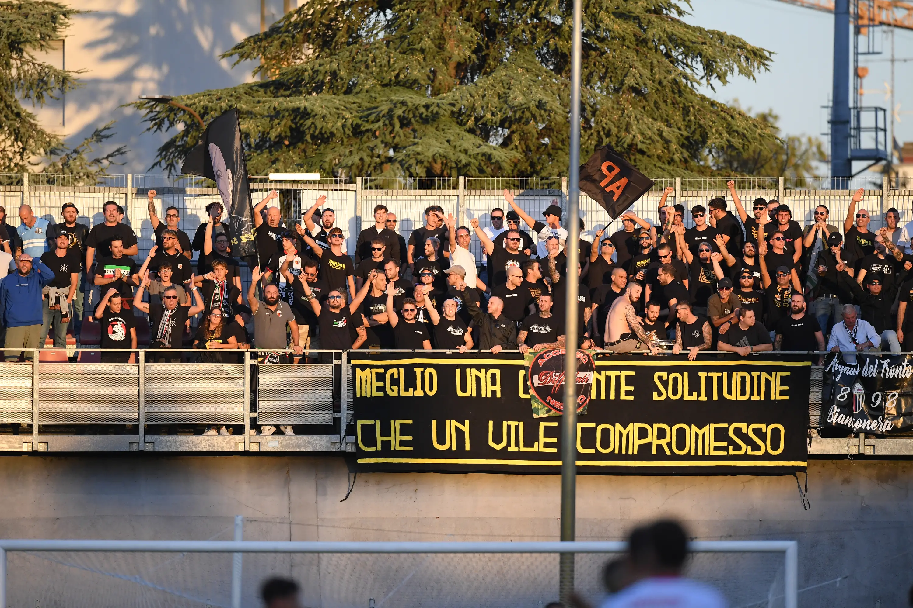 Ascoli, col Carpi un punticino che serve a poco: la panchina di Carrera resta appesa a un filo