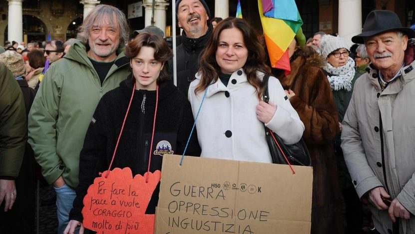 La prima iniziativa del genere in città. Gli interventi di Mezzetti, del vescovo Castellucci e don Mattia Ferrari