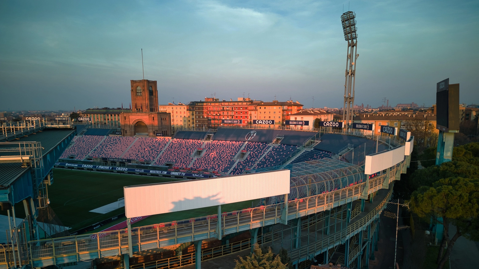 La decisione arrivata dopo che la Lega Calcio ha preso atto delle ragioni del sindaco di Bologna che con un'ordinanza aveva rinviato la partita di serie A in programma domani