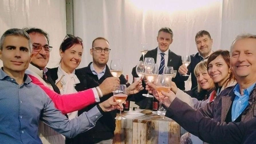 Da oltre venti anni l’Aies (Accademia internazionale enogastronomi sommeliers) opera nel mondo del vino e organizza corsi per sommelier nelle...